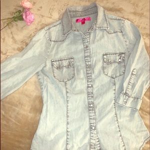 Woman’s denim Button Up Shirt